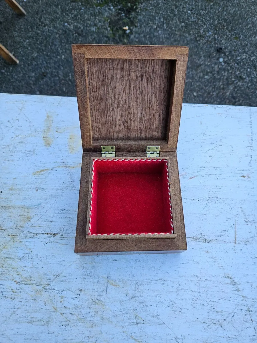 Vintage Small Wooden Box - Image 2