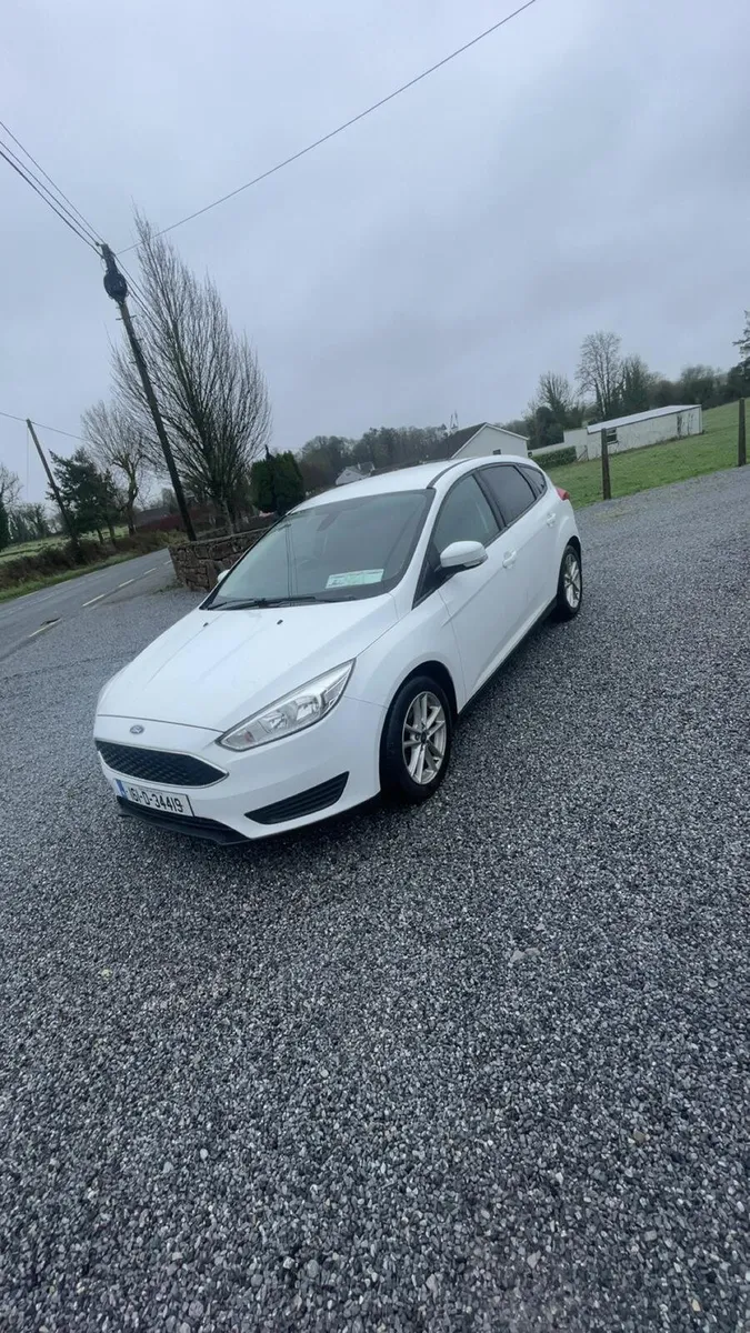 Ford Focus - Image 2