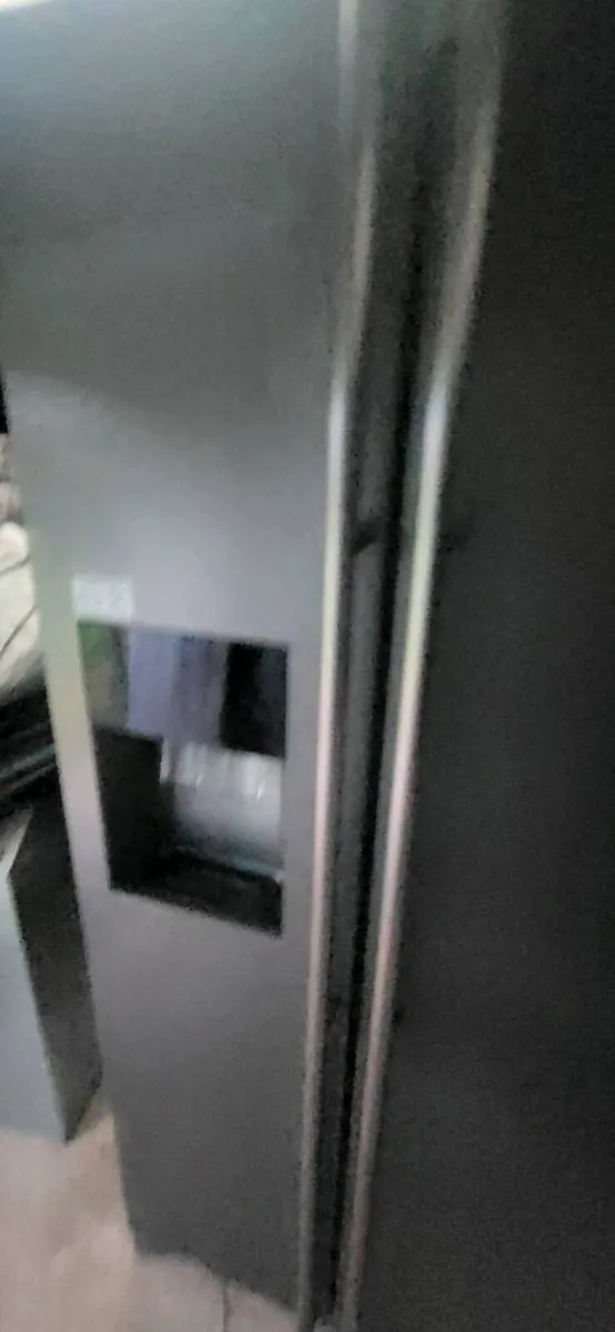 Samsung fridge freezer double - Image 2