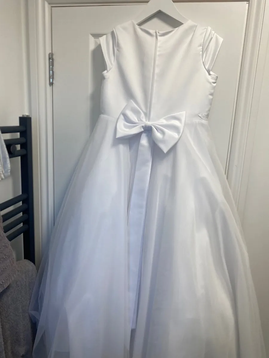 Communion Dress & Accessories - Image 3