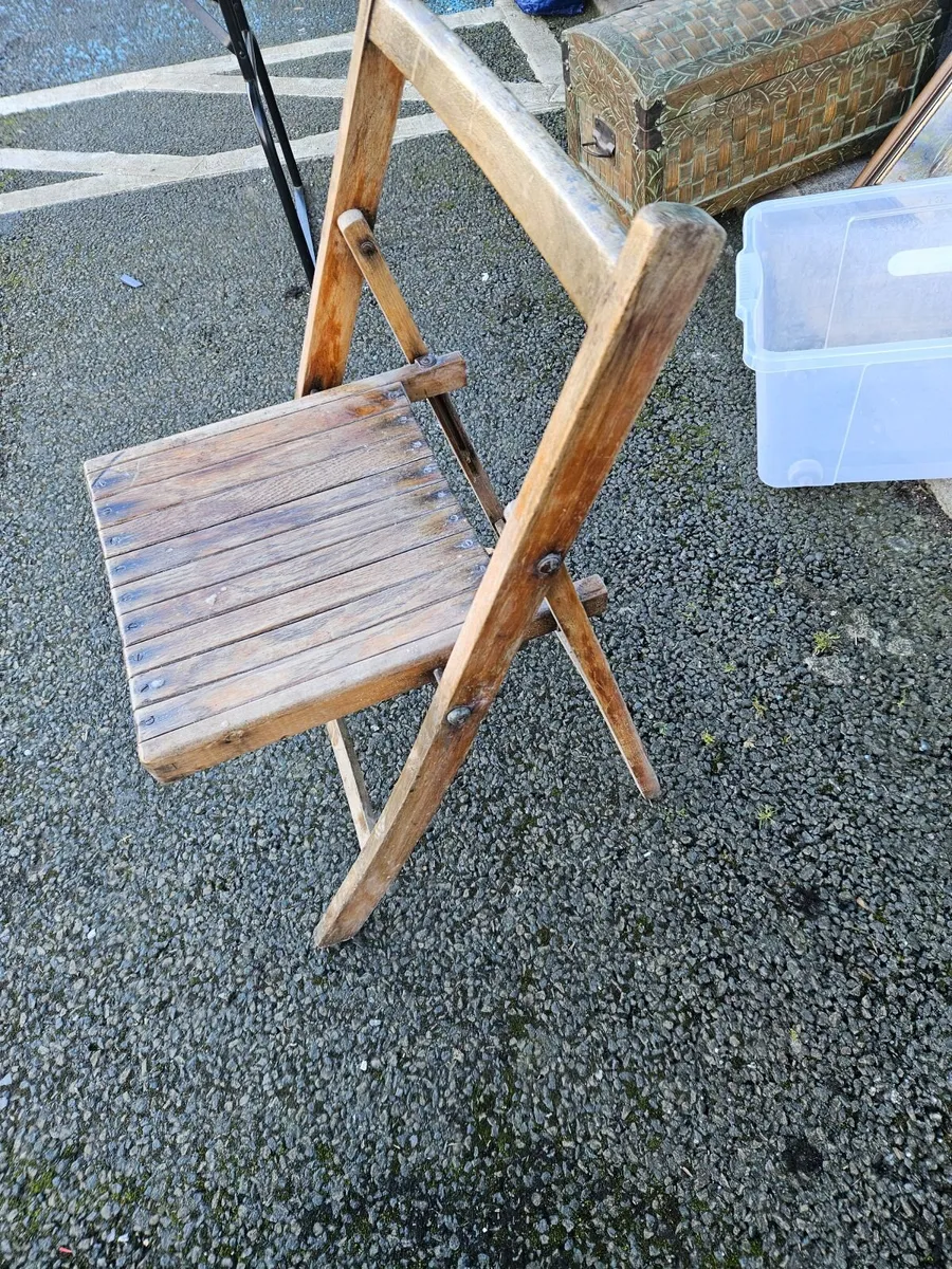 Vintage 1950's Foldup Chair - Image 3