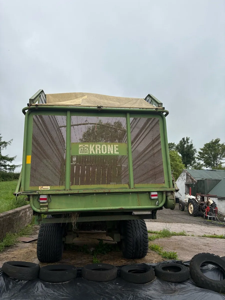 Krone silage wagon - Image 2