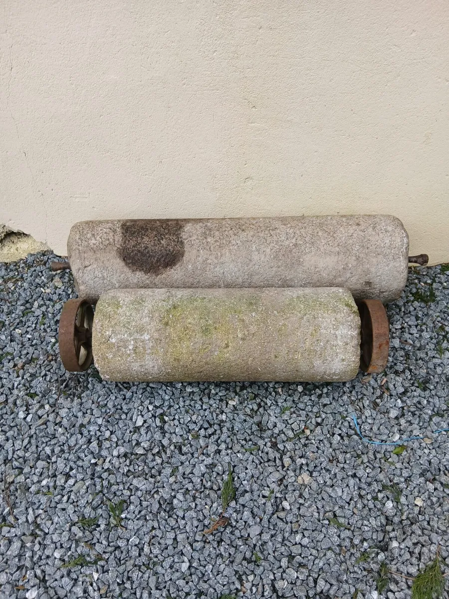 Old Granite Rollers - Image 1