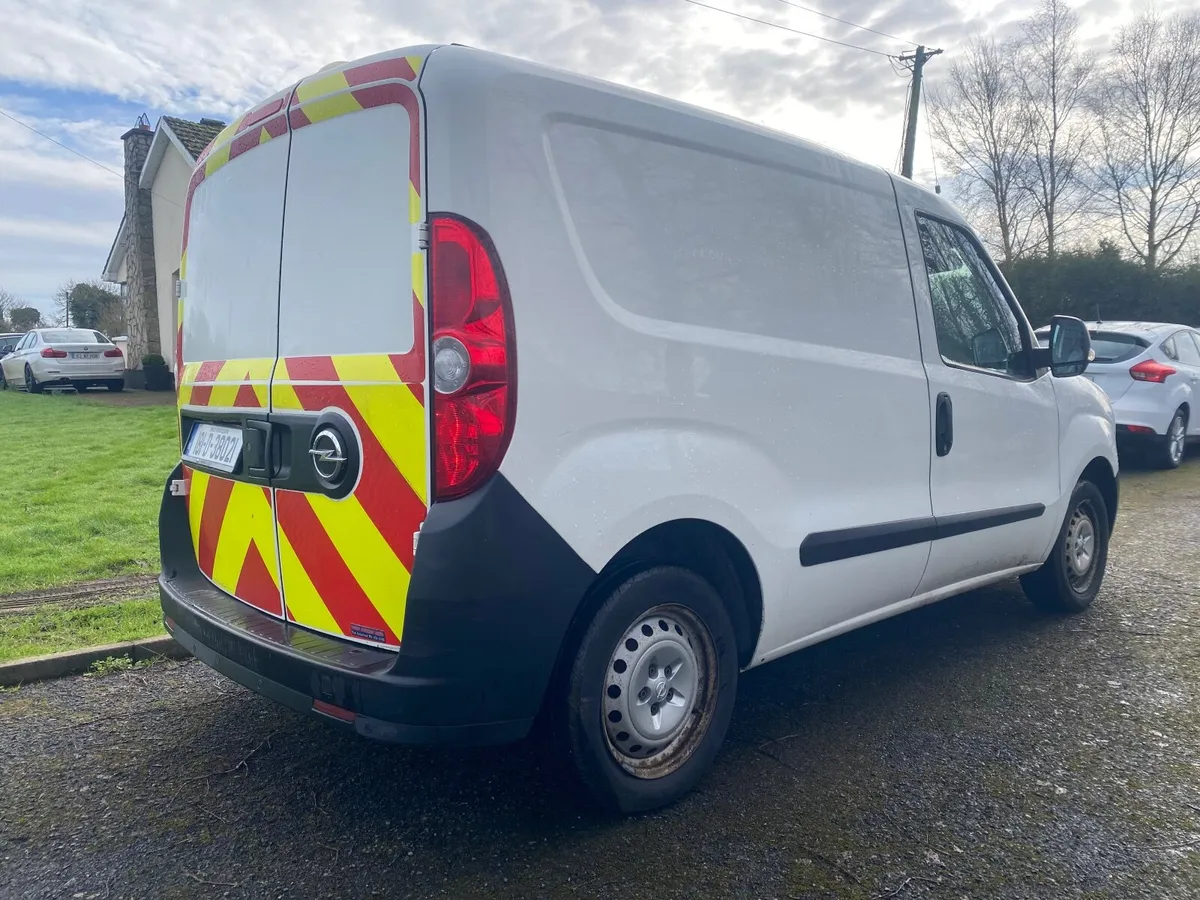 2018 Opel Combo 1.2l Diesel Van TESTED - Image 4