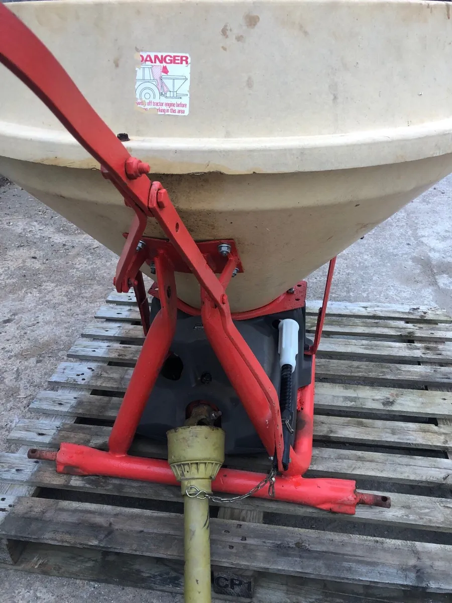 Vicon Spreader and Vicon Acrobat - Image 3