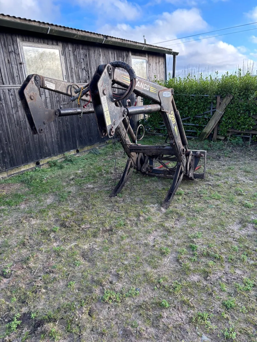 Tanco tractor front loaders - Image 1
