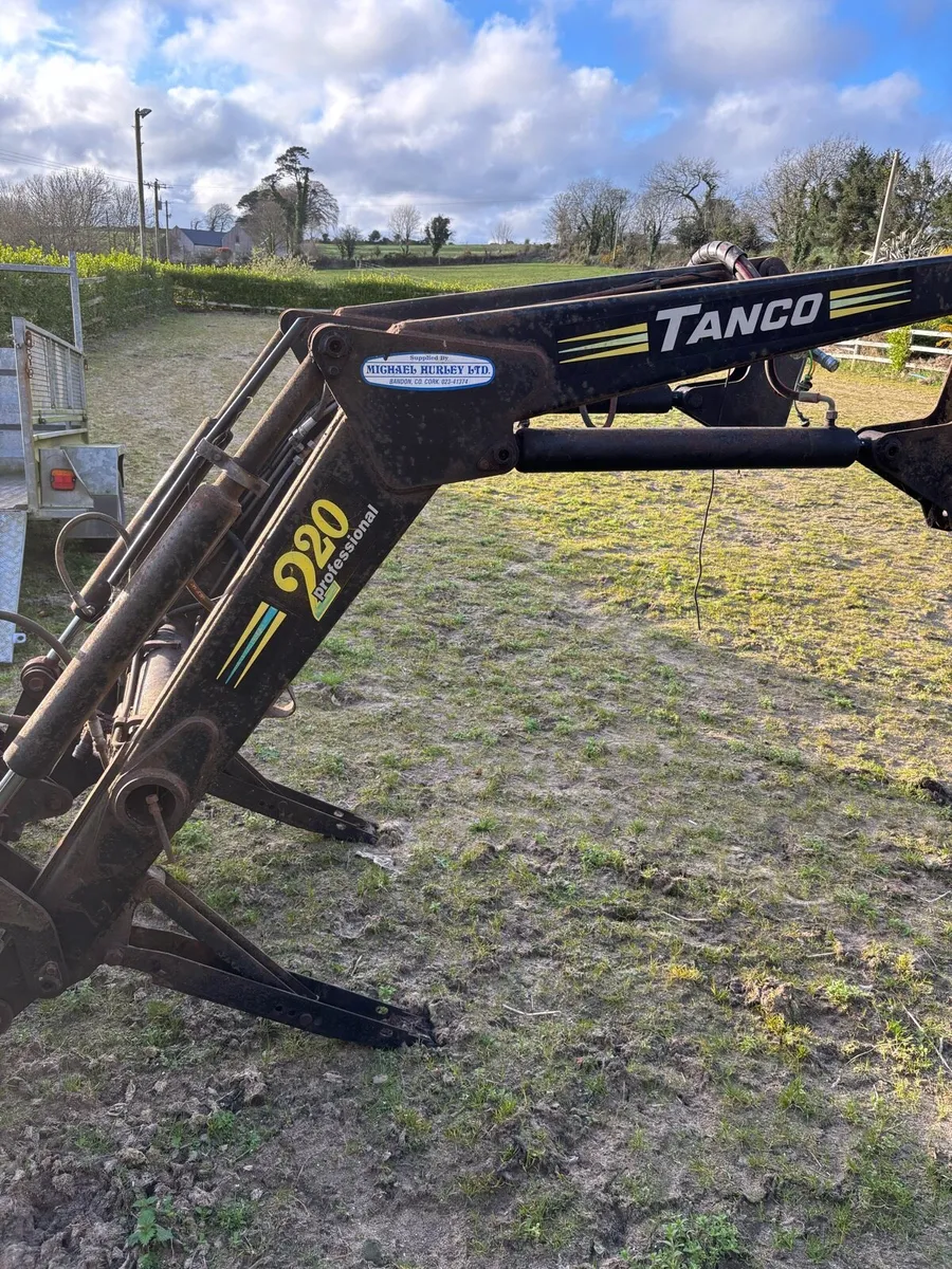 Tanco tractor front loaders - Image 3