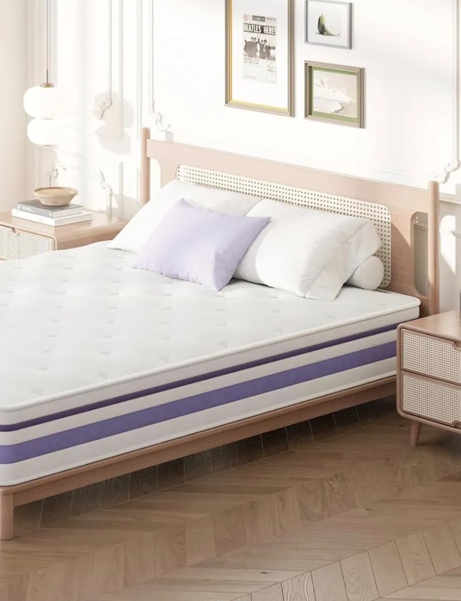 Small Double Mattresses, 8 Inch 4ft Memory Foam Ma - Image 2