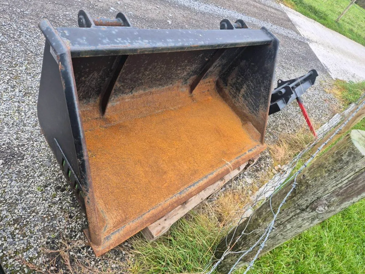 Tractor loader attachments - Image 2