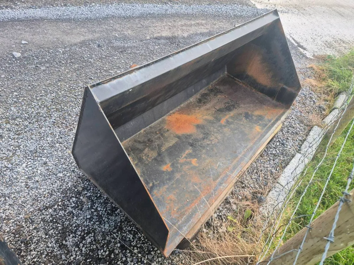 Tractor loader attachments - Image 3