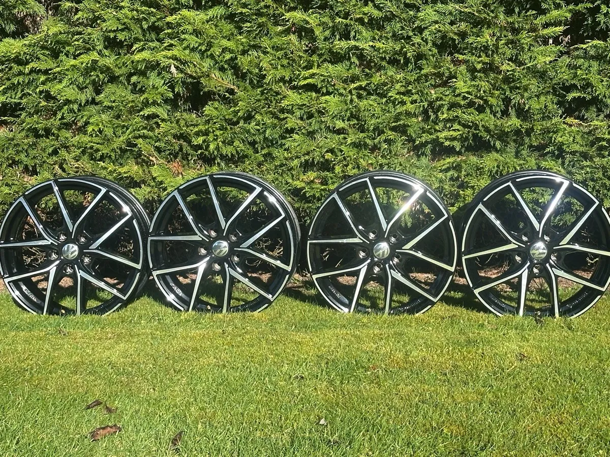 Alloy wheels - Image 3