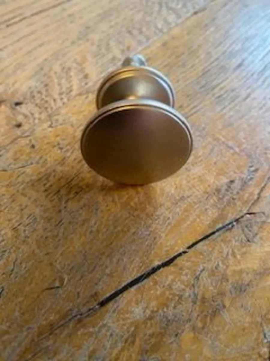 Knobs for cabinets or drawers - Image 1