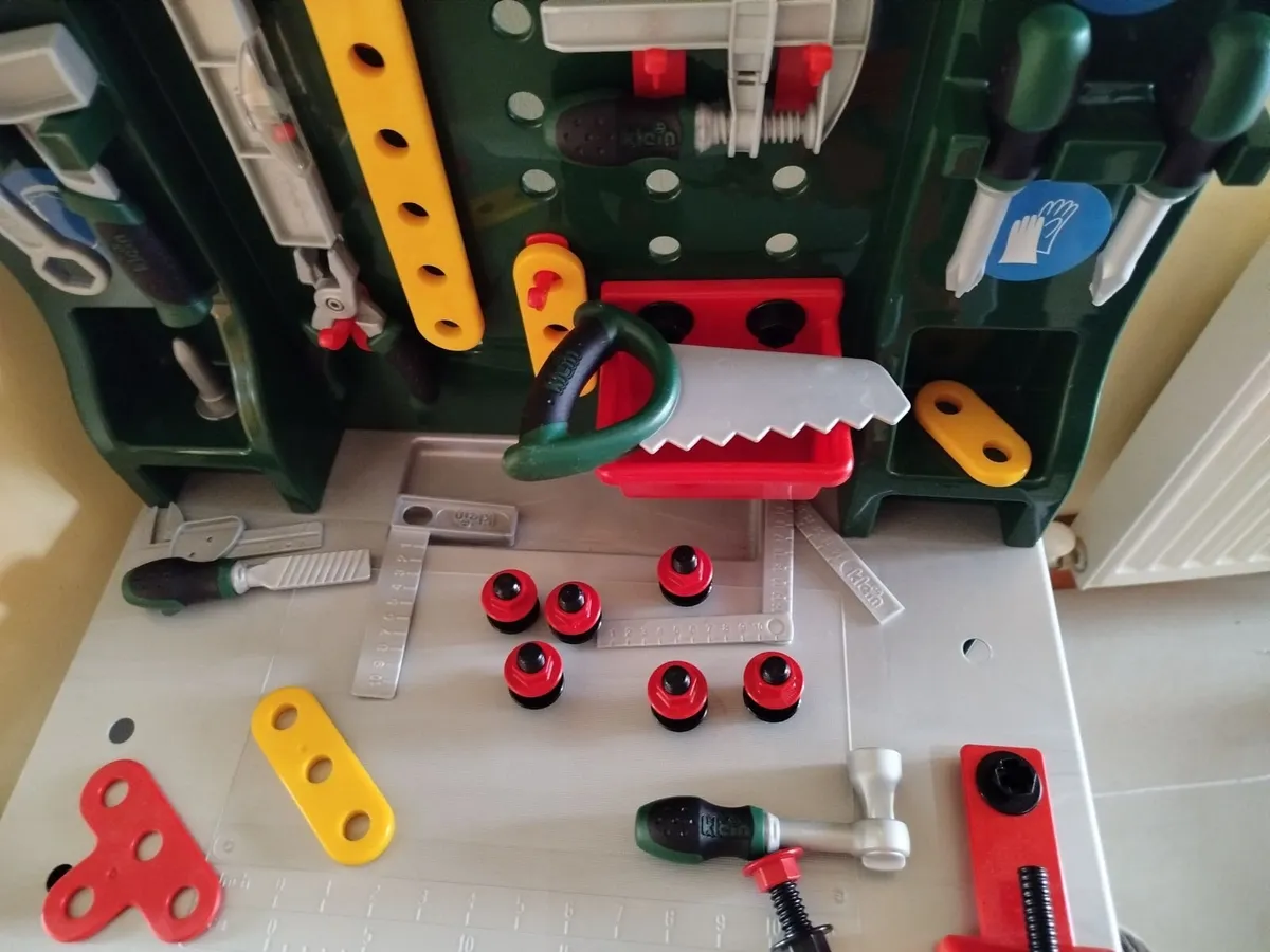 Bosch Kids Workbench - Image 4
