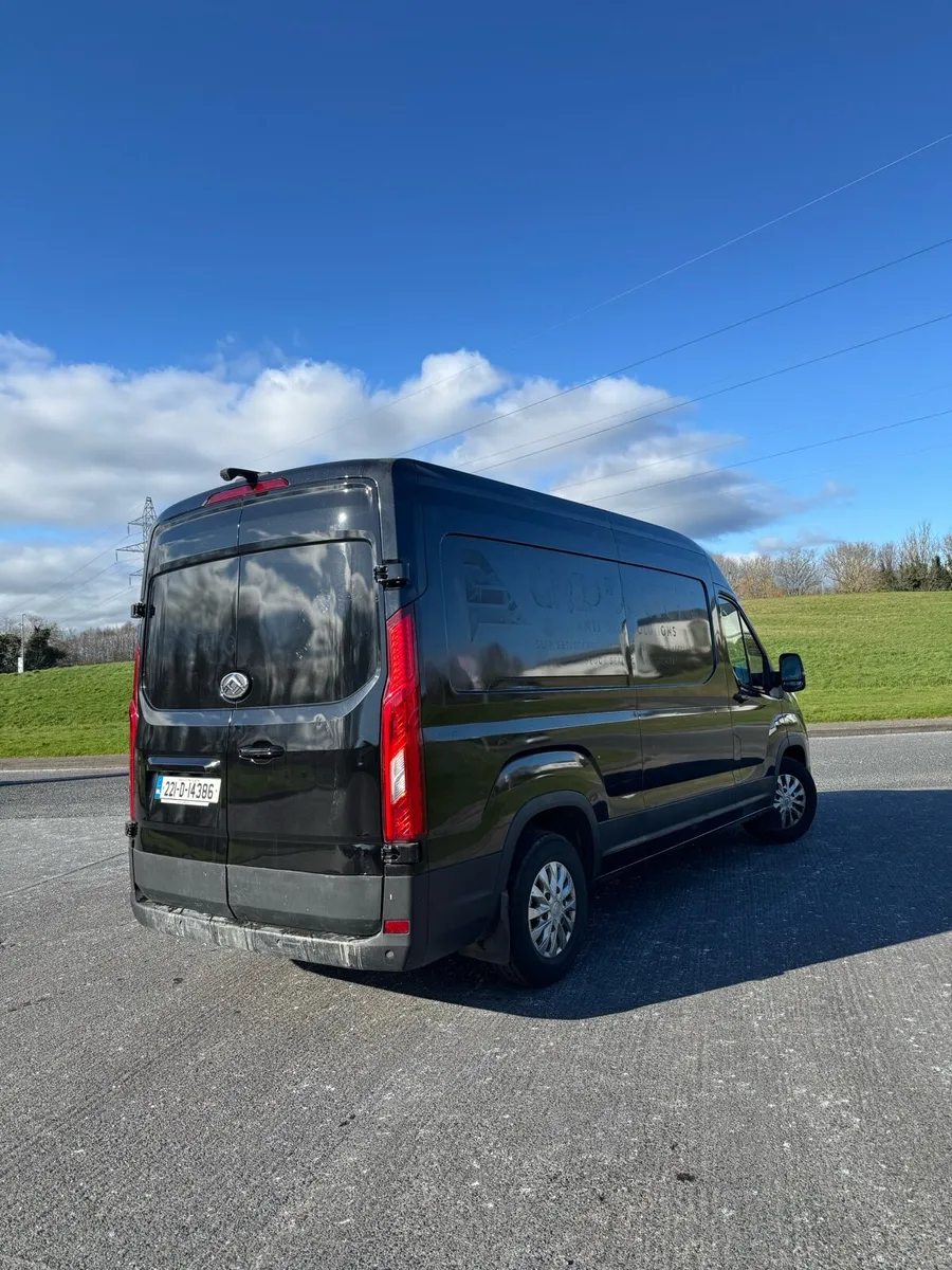 2022 MAXUS DELIVER9 | HIGH SPEC | IRISH VAN - Image 4