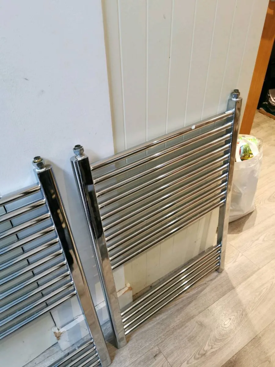 Bathroom radiators - Image 2