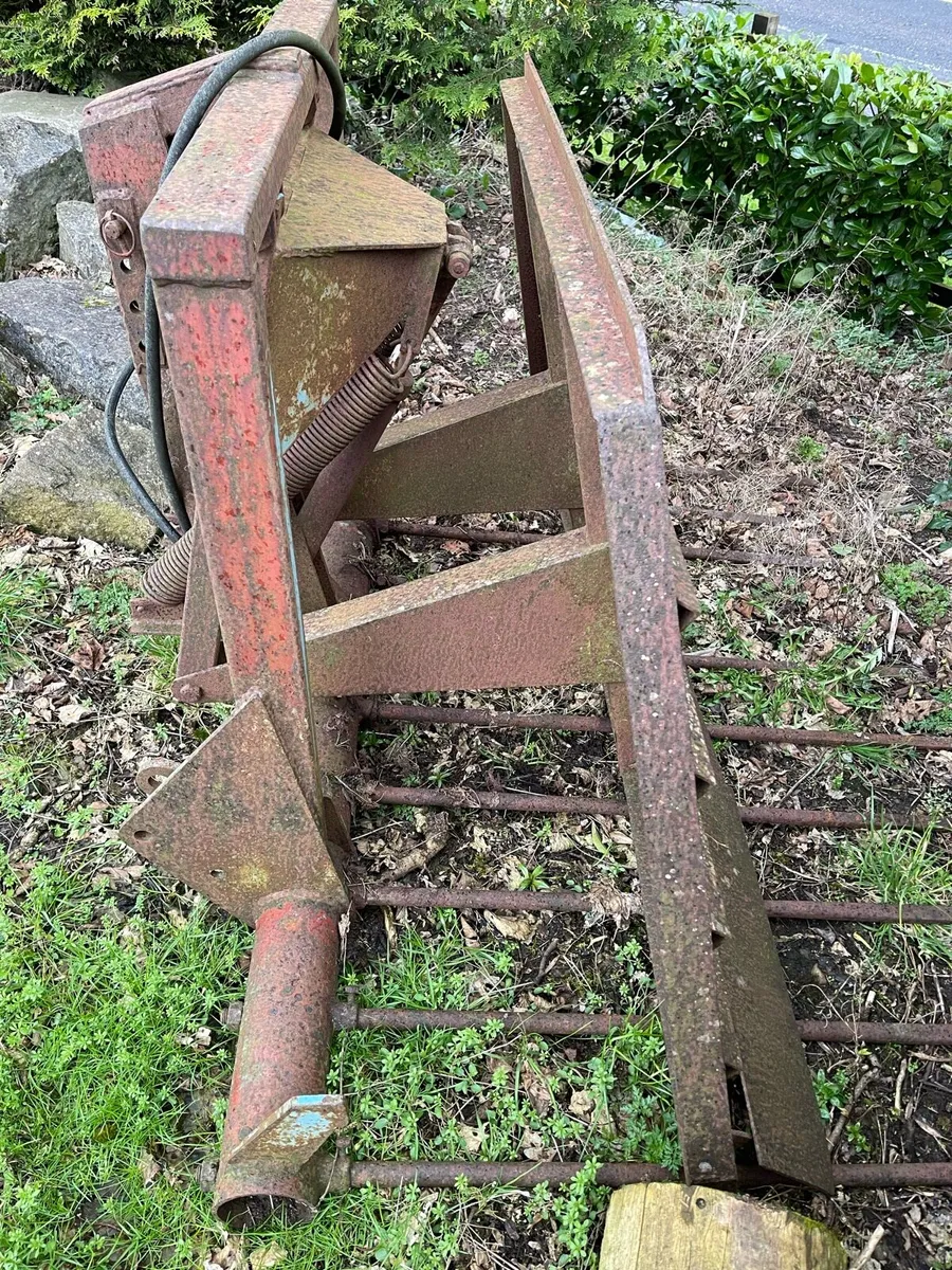 Push off buck rake - Image 1