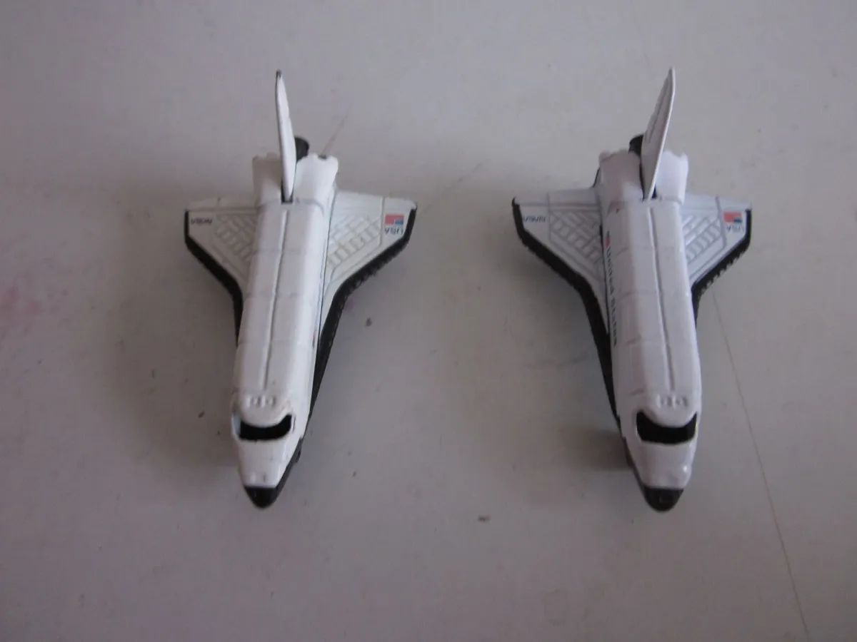 Diecast Swing Wing Fighter/Space Shuttle/ RedArrow - Image 4