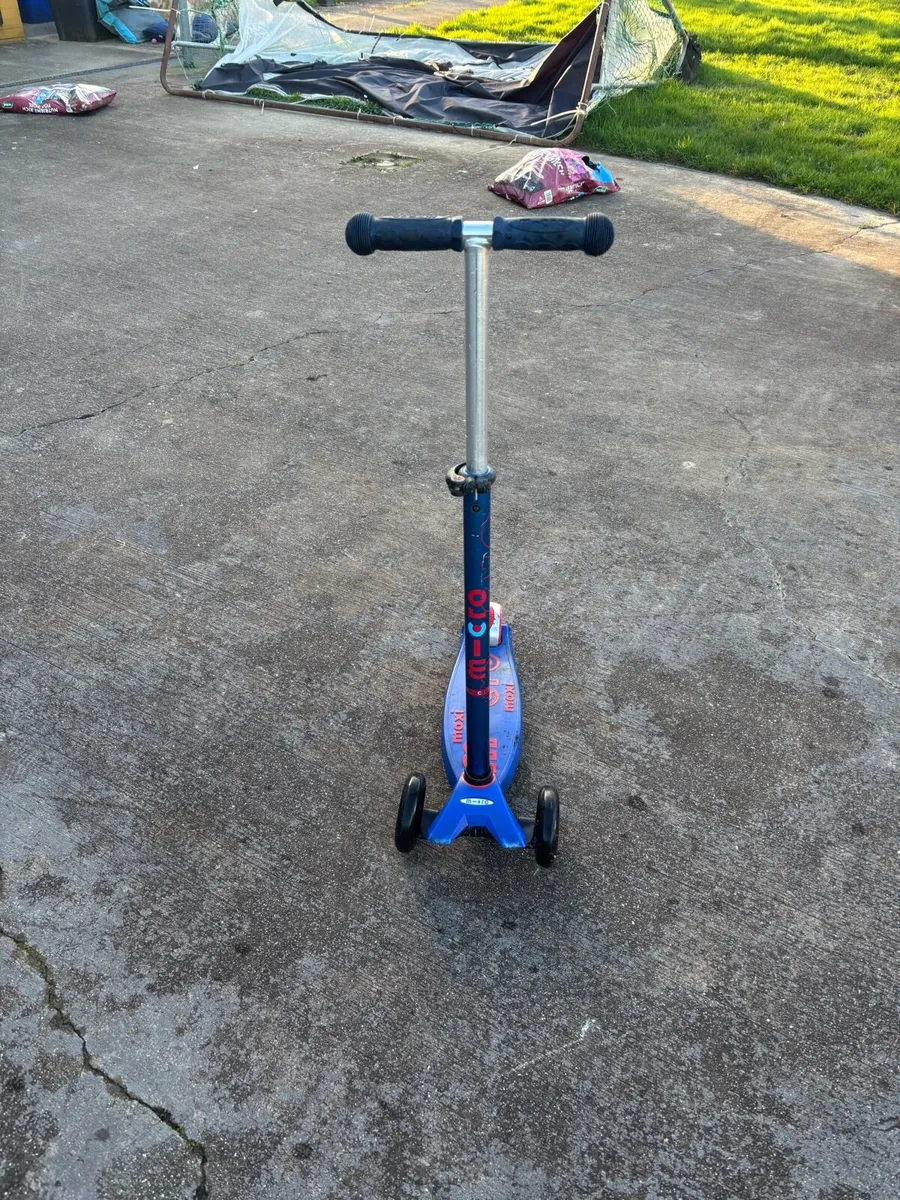 Maxi scooter - Image 2