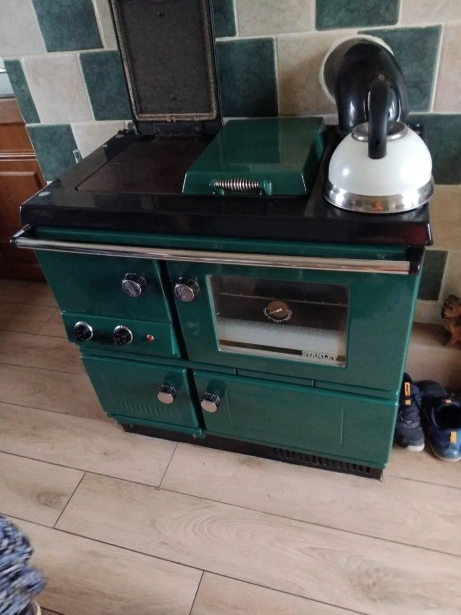 Stanley oil cooker - Image 1