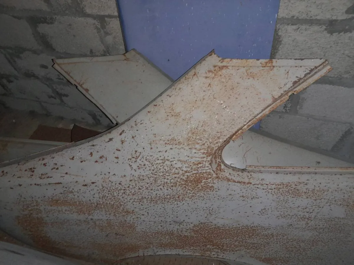 Avenger 2dr - Image 2