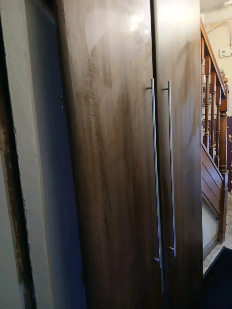 Wardrobe doors - Image 1
