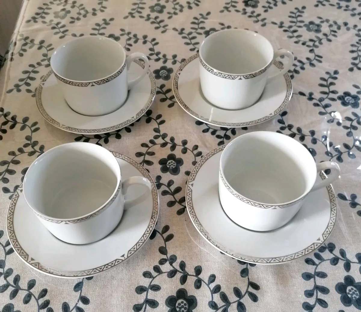 4 Royal Doulton Cups and Saucers - Image 4