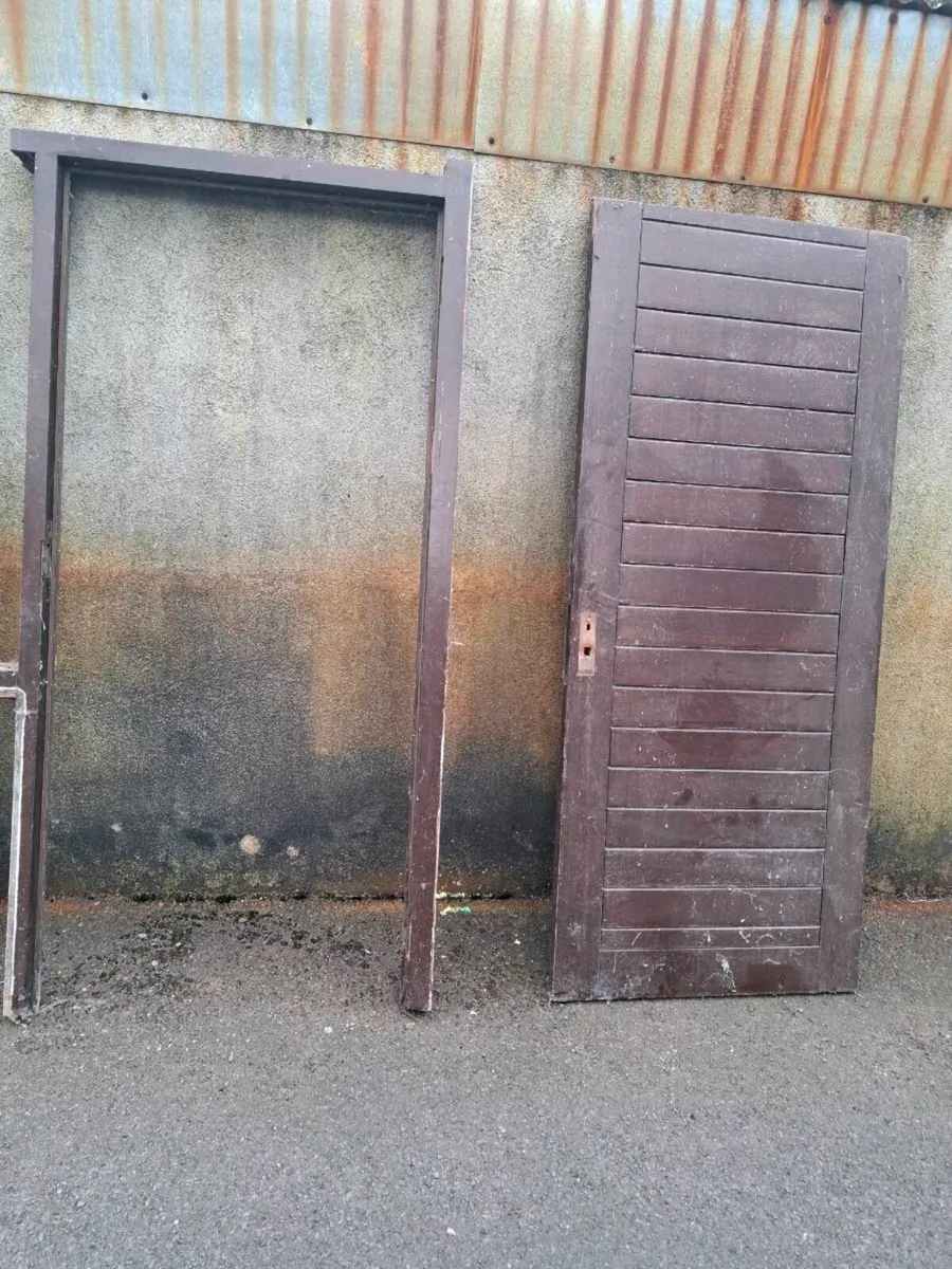 Garage door - Image 4