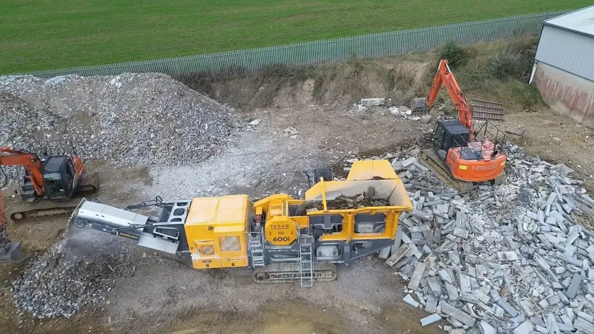 Rock crushers for hire - Image 4