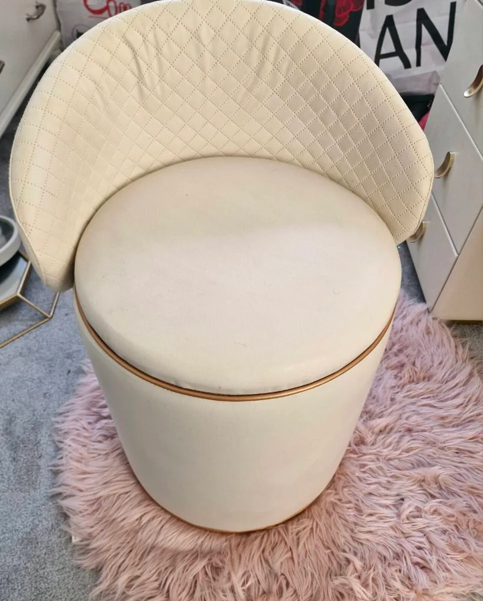 Makeup Table & Stool - Image 4