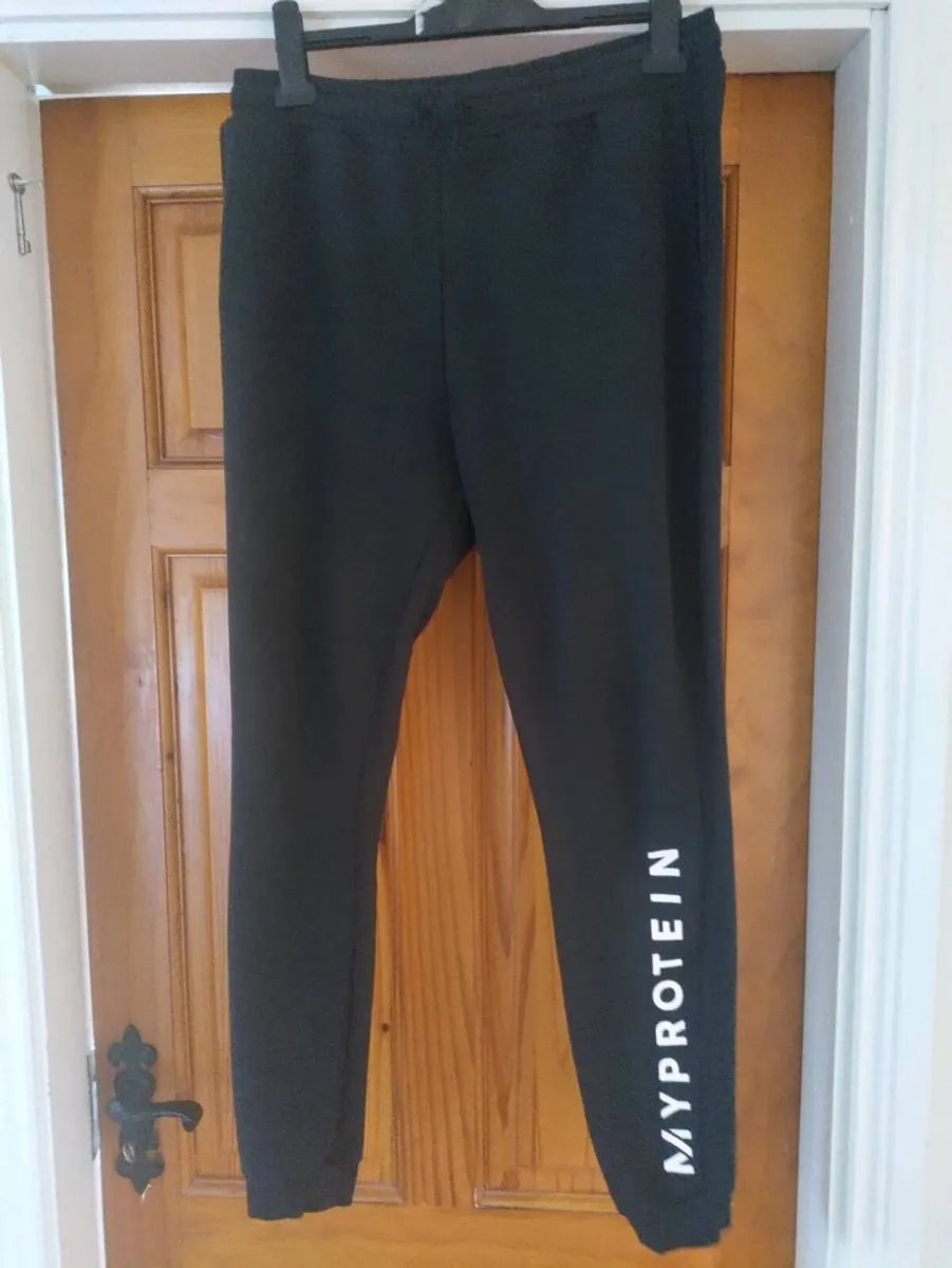 MyProtein Gym Pants L New - Image 1