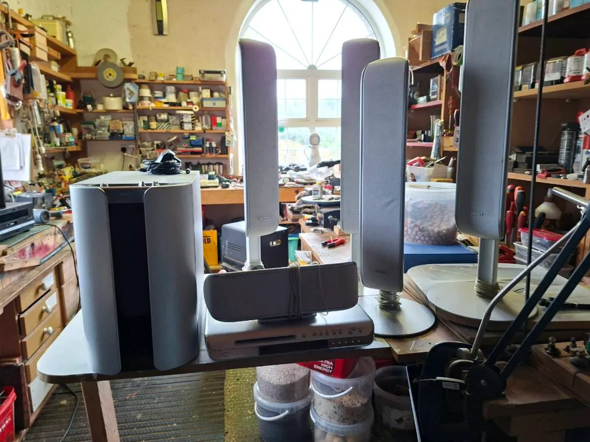 Sony surround sound system - Image 4