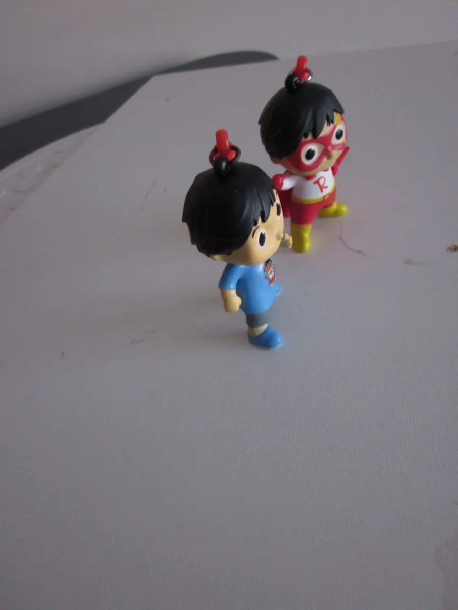 Ryan's World Two Keyrings - Image 2