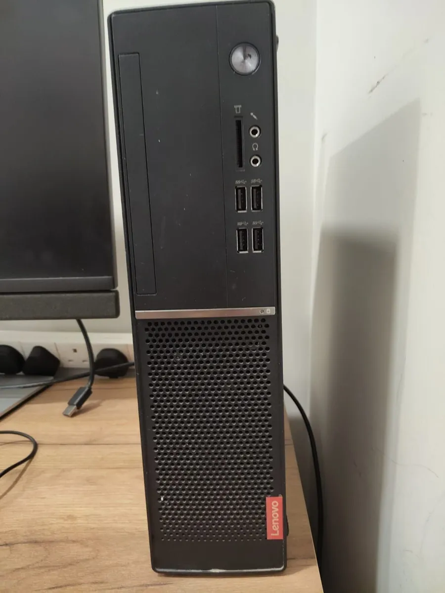 Computer Win11, SSD + WiFi Dongle + Keyboard&Mouse - Image 1