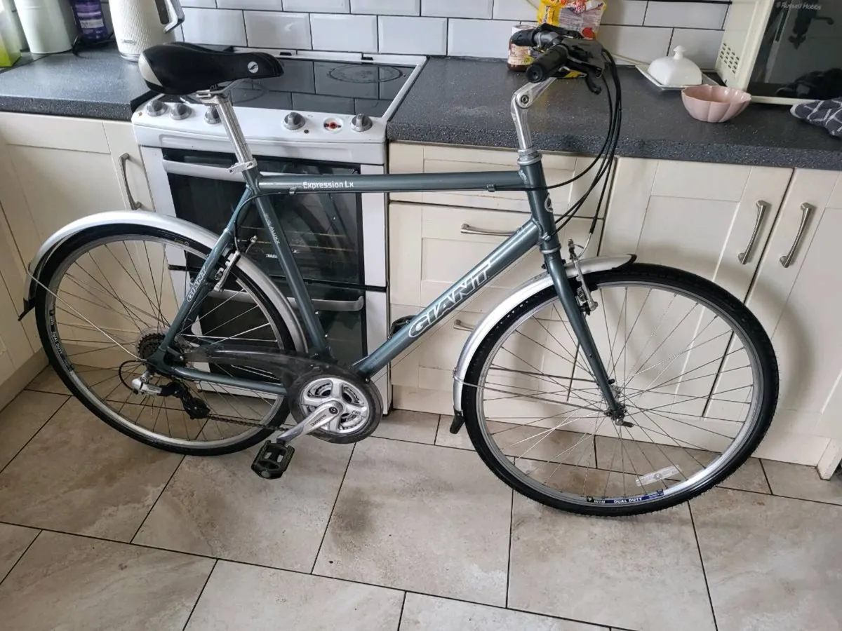 Mens bike xl like new - Image 1