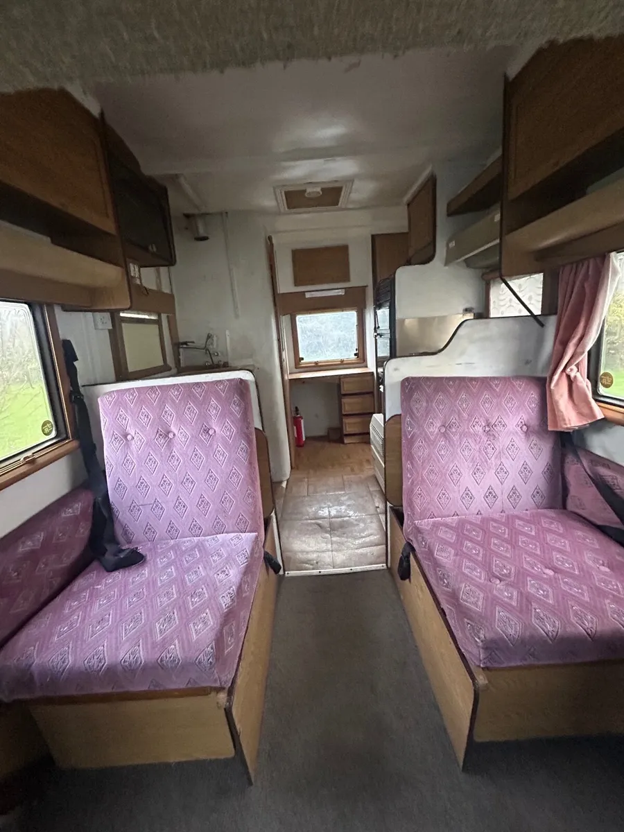 Camper Van - Image 3