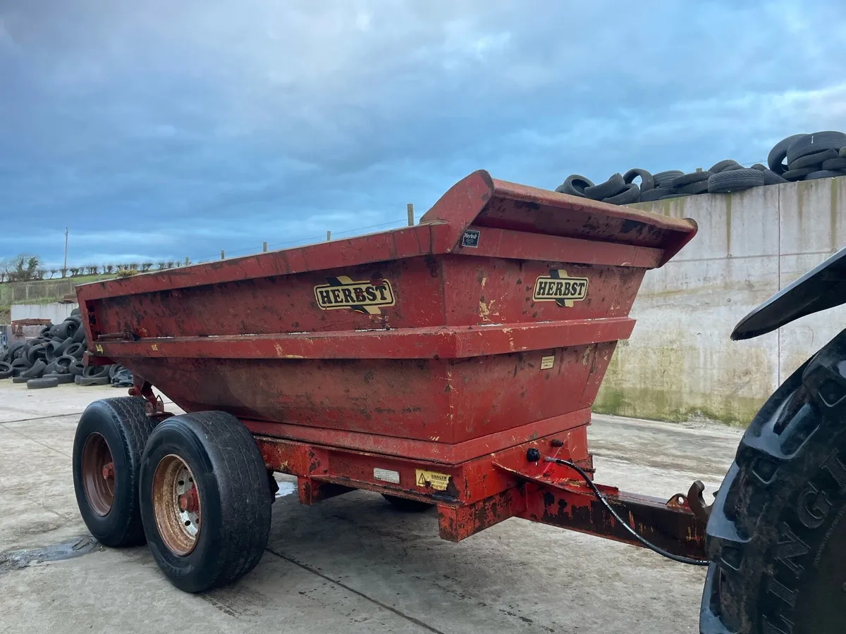 Dump trailer - Image 3