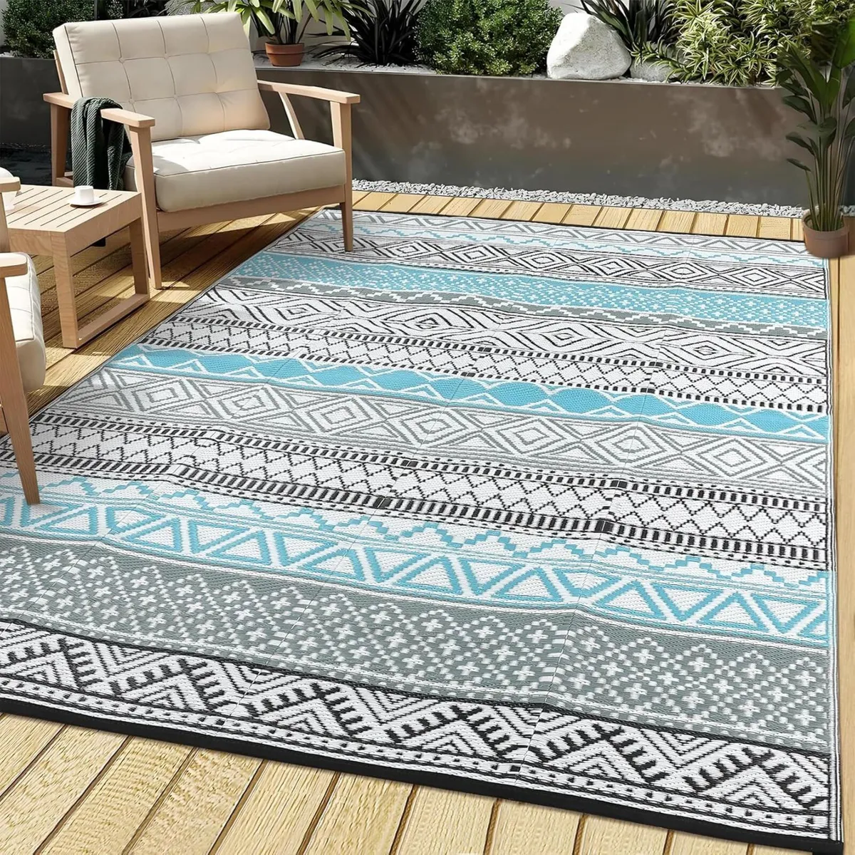 240 x 300 cm Outdoor Rug for Patio Waterproof - Image 1