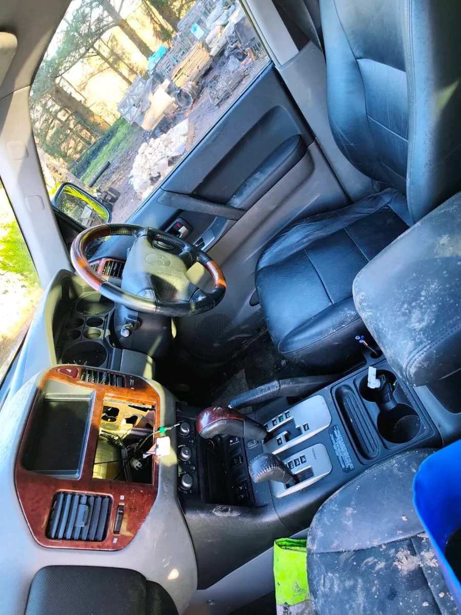 Mitsubishi shogun 2005 3.2 diesel - Image 2