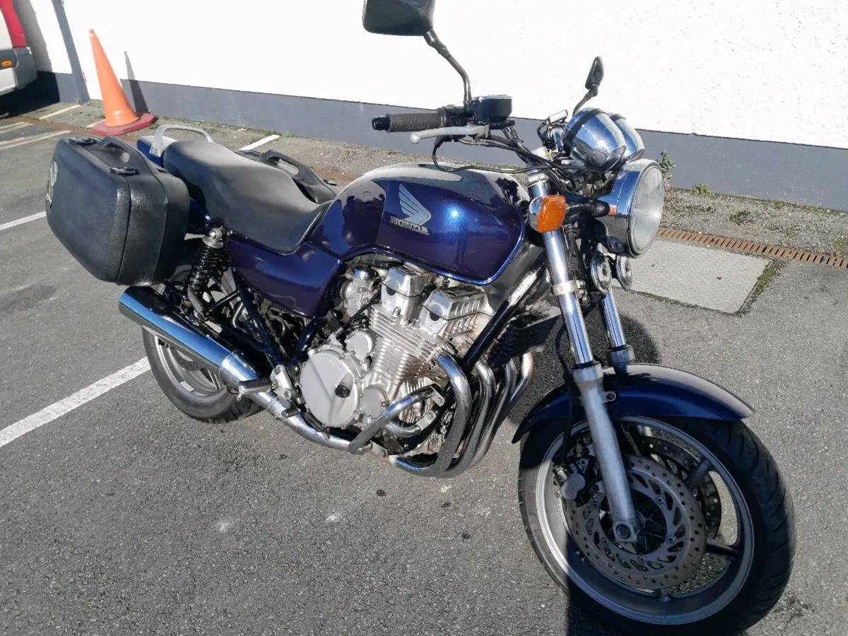 Honda Cb750 1995 Vintage - Image 3