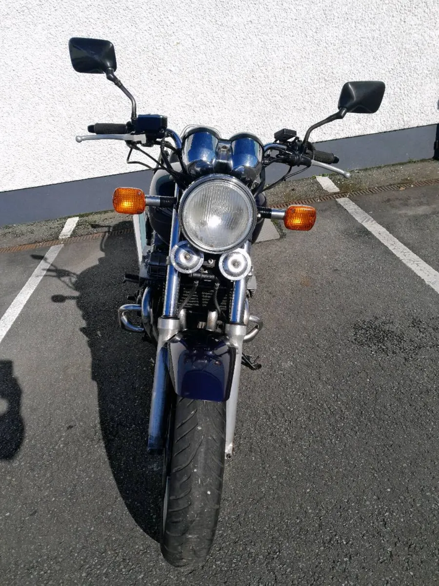Honda Cb750 1995 Vintage - Image 2