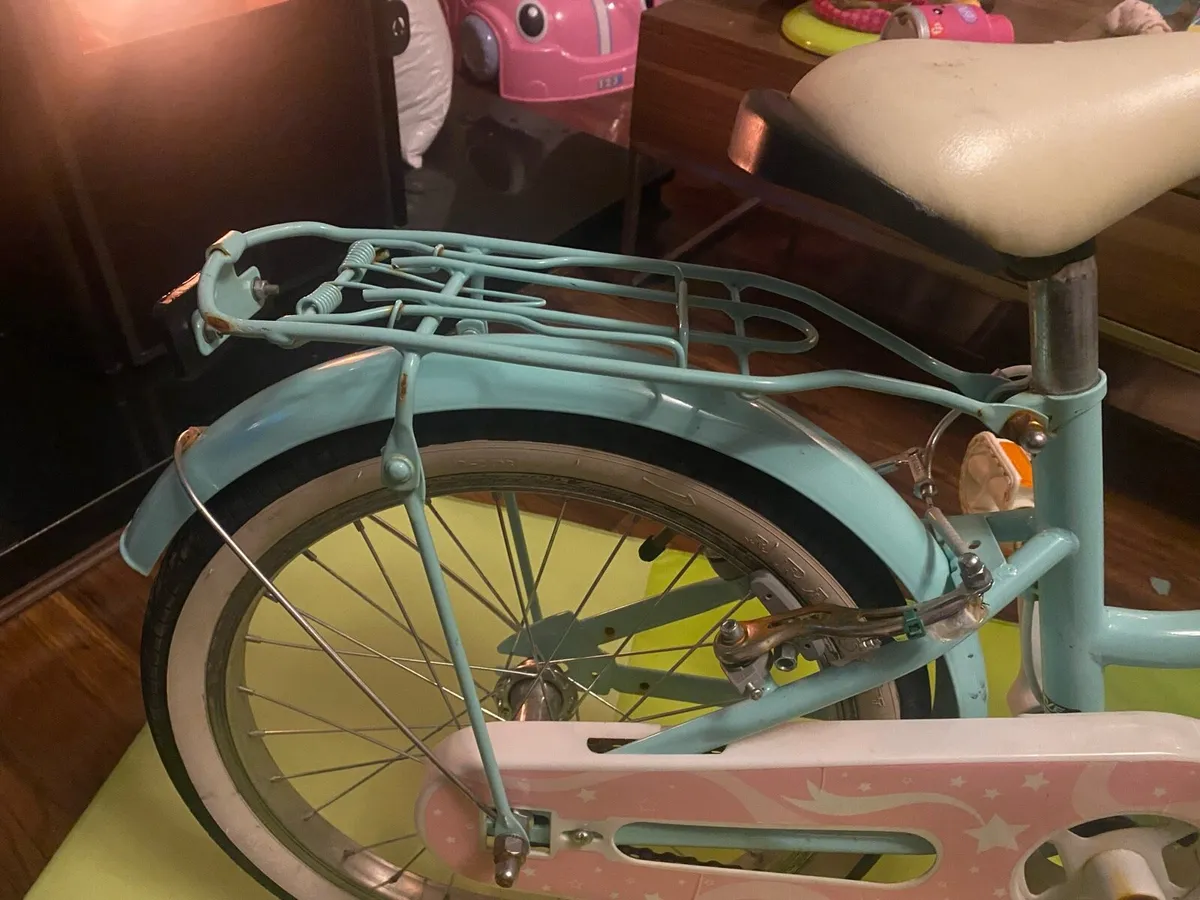 Verve child’s Bicycle - Image 3