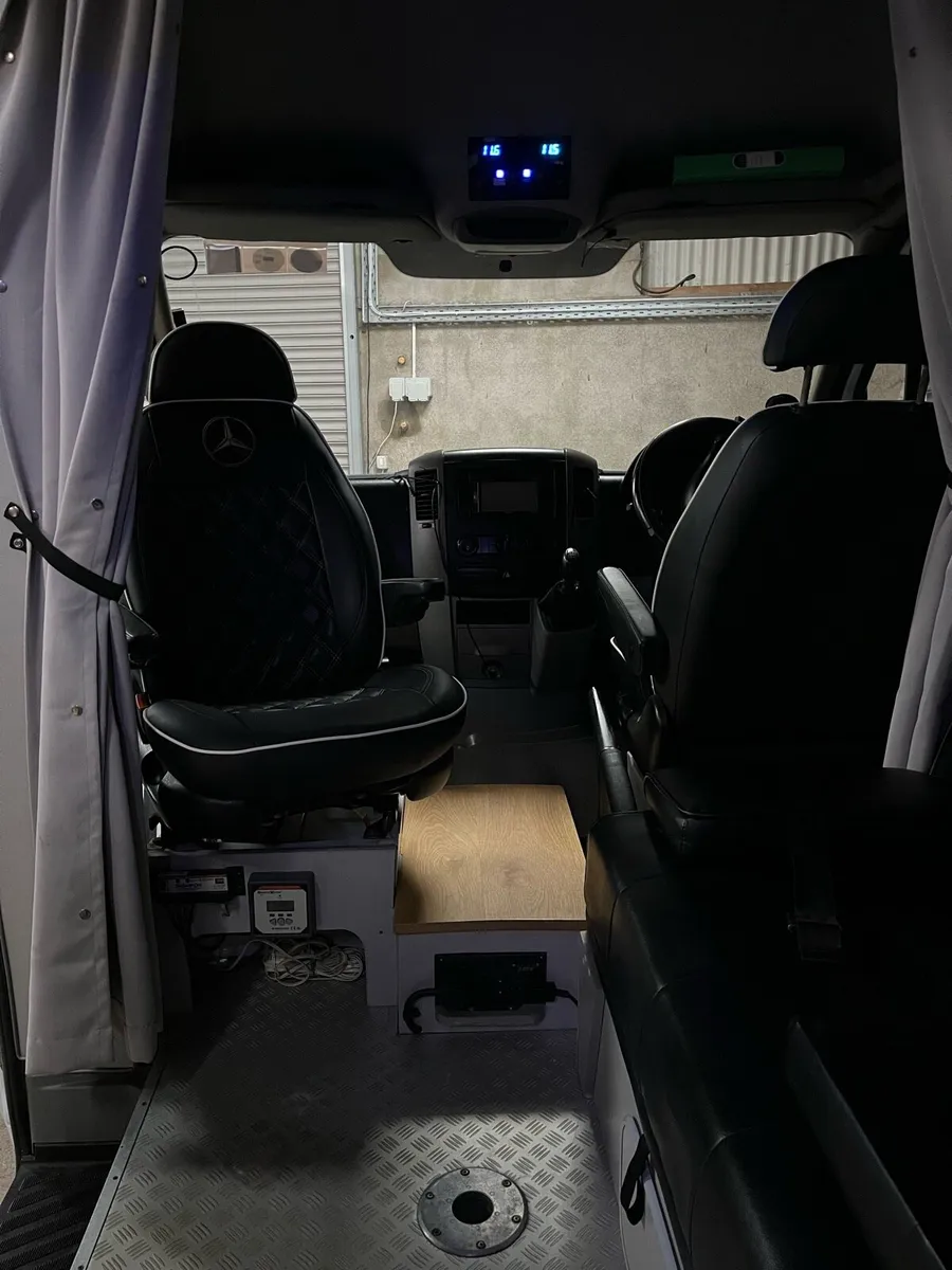 Mercedes Sprinter Campervan - Image 4