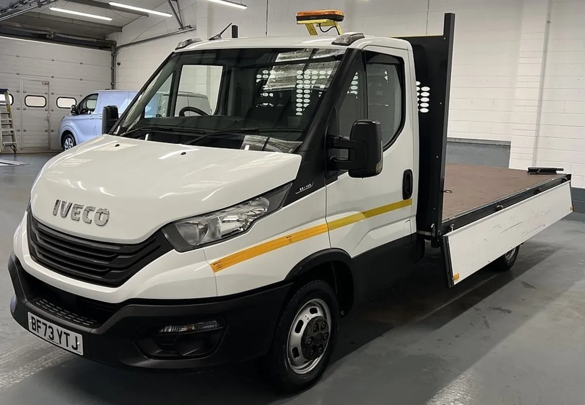 2023 Iveco Daily Dropside Van - Image 3