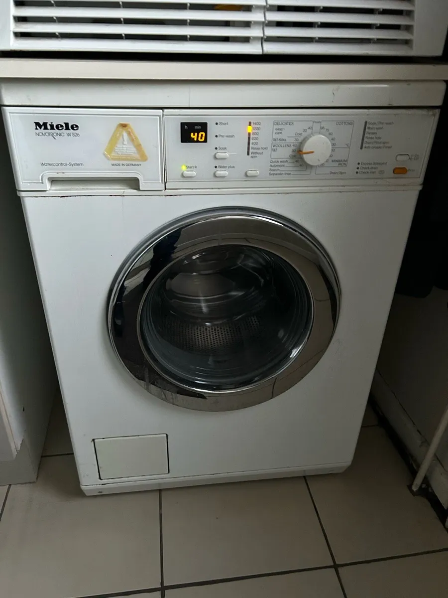 Miele Novotronic W526 Washing Machine - Image 2