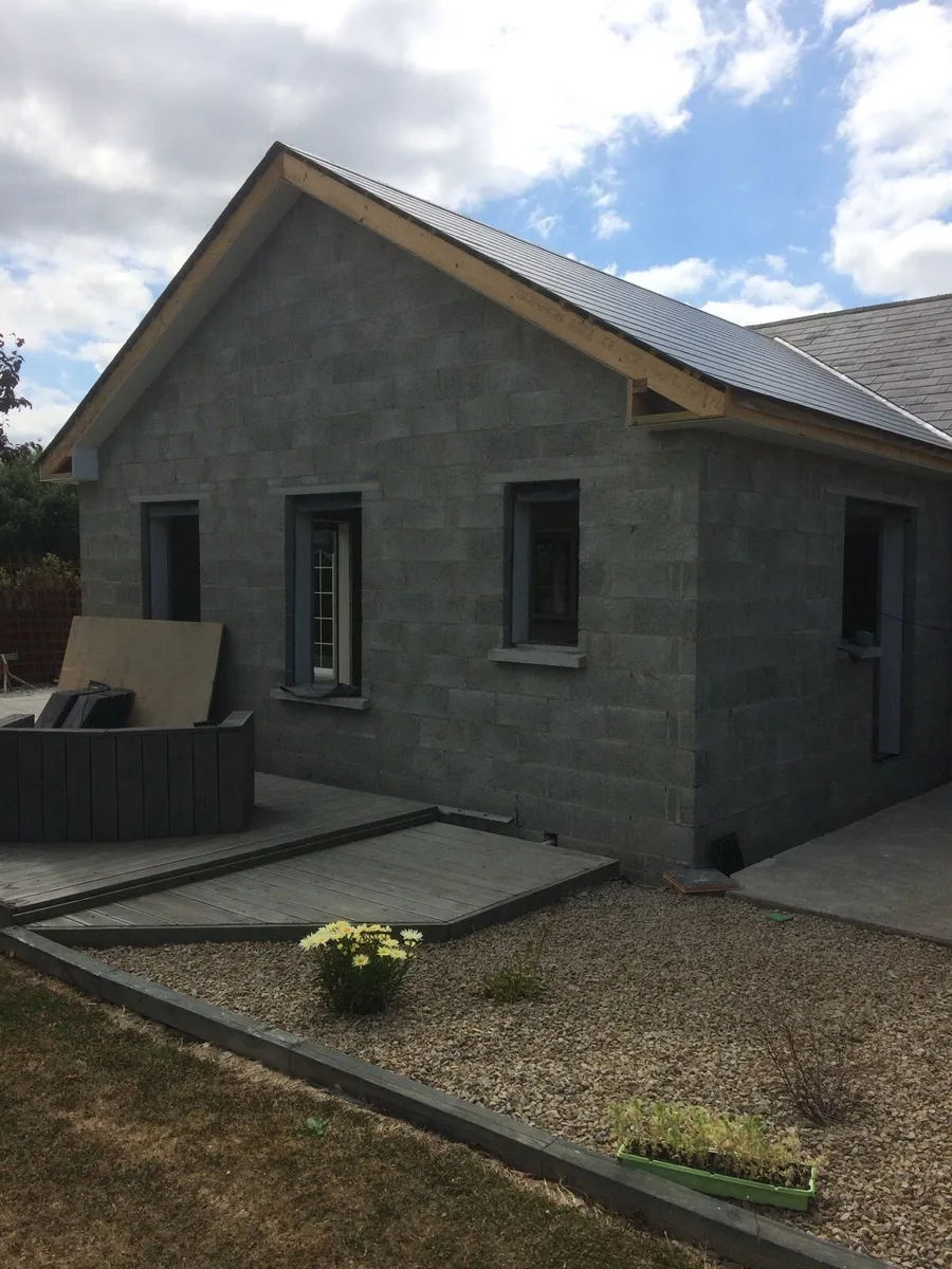 Bricklayers - Image 2