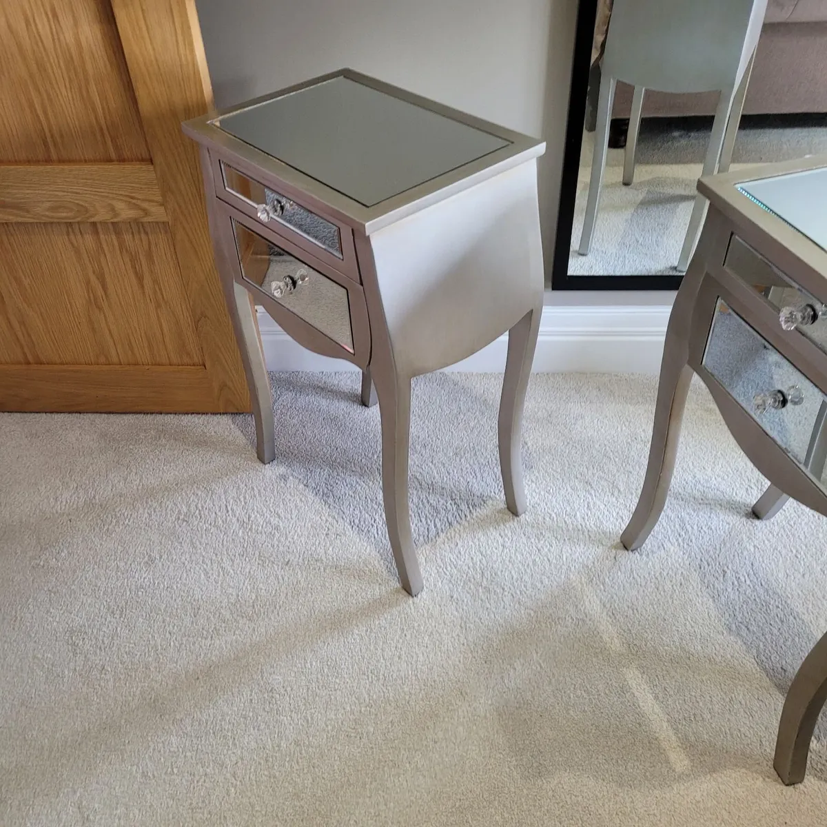 Bedside lockers - Image 2