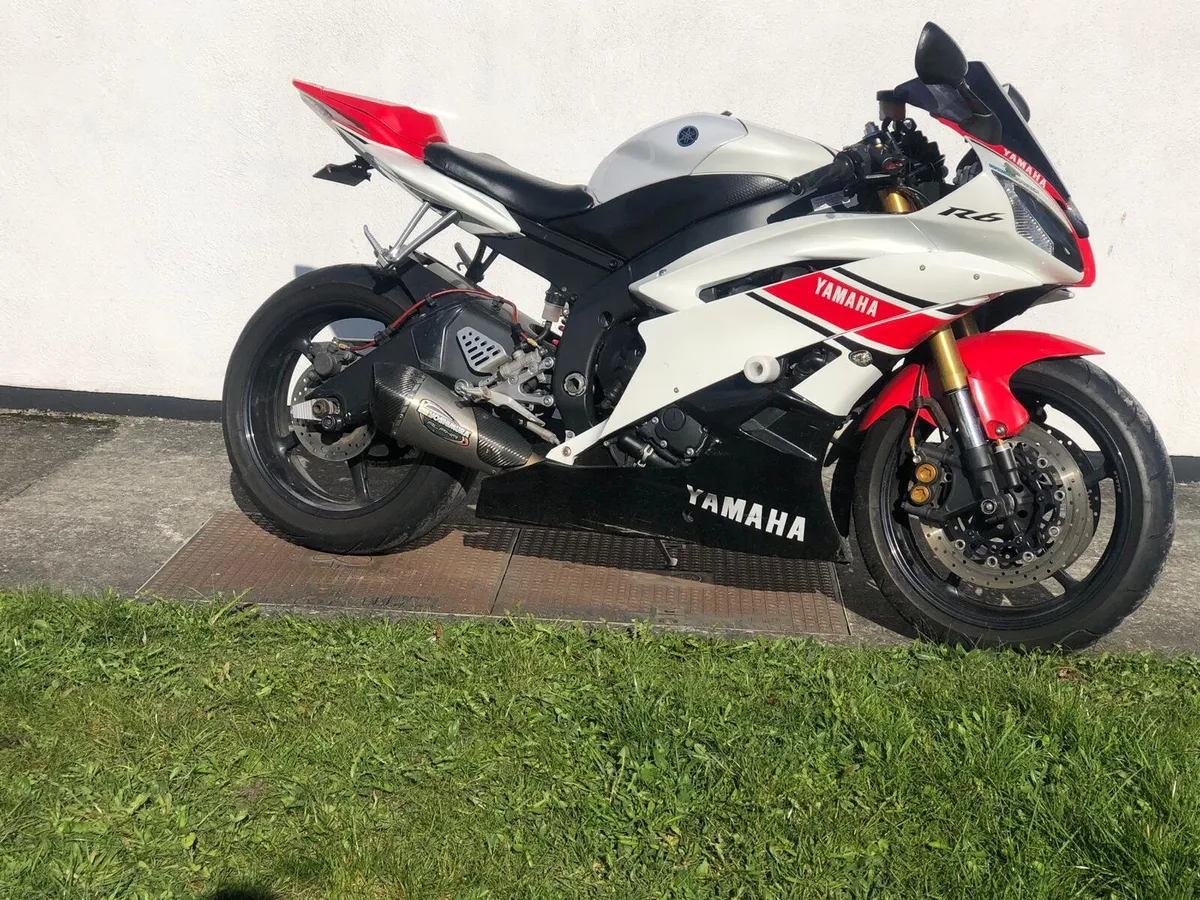 Yamaha r6 - Image 1