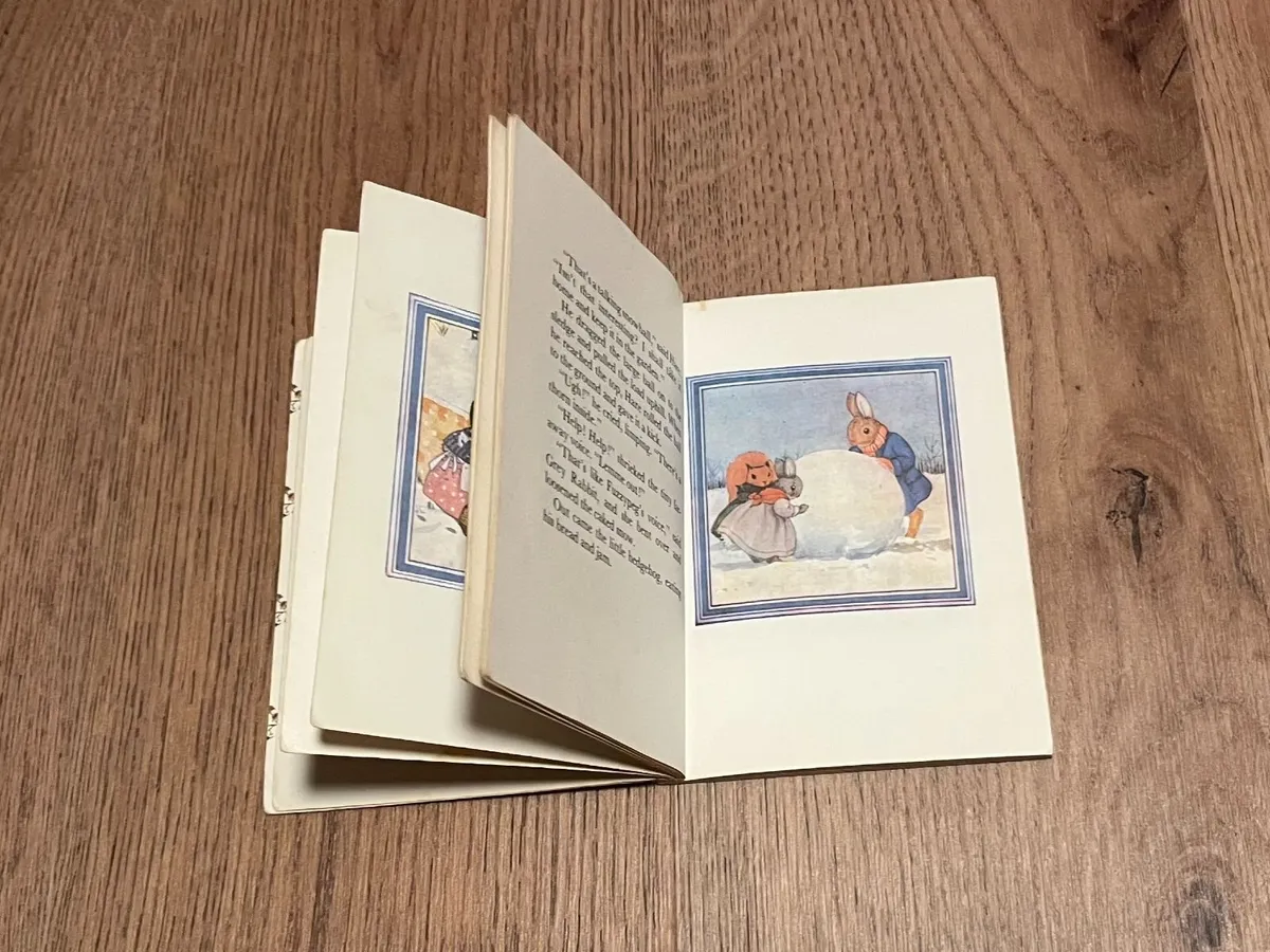 FREE - Little Grey Rabbit's Christmas - Image 2