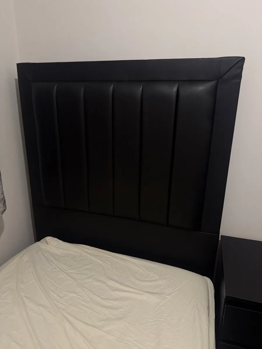 Single Size Bed Frame with Gaslift Storage - Image 2