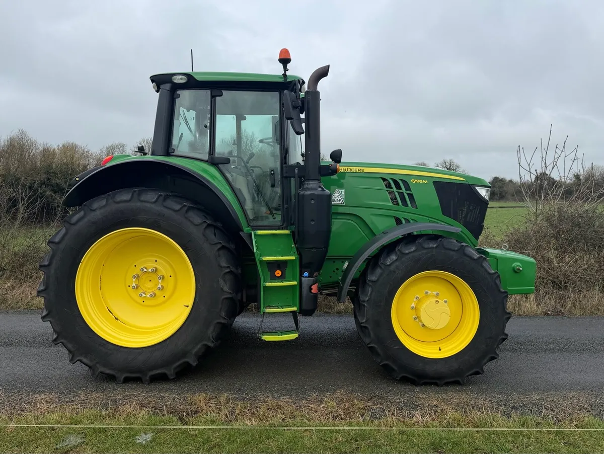 211 JOHN DEERE 6195M ** ONLY 4440 Hours** - Image 1